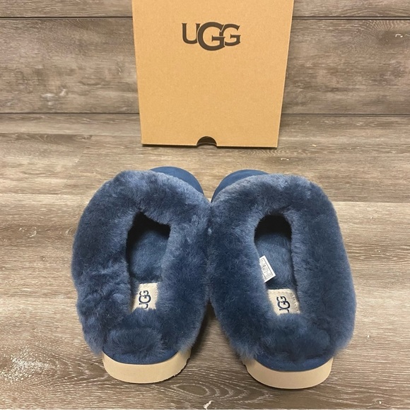 UGG | Cluggette Slippers In Navy Suede New In Box - Picture 5 of 8